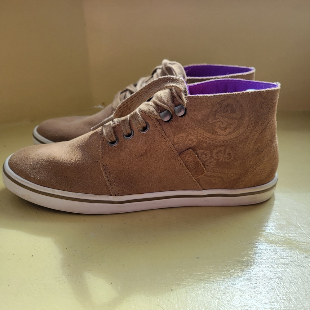 Vans Brown Suede "Chukka" style sneaker Women's Size 5.5
